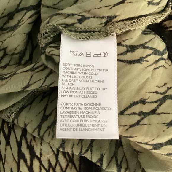 Silence + Noise Witchy Dress Green Black Print Rayon XS - Picture 7 of 7